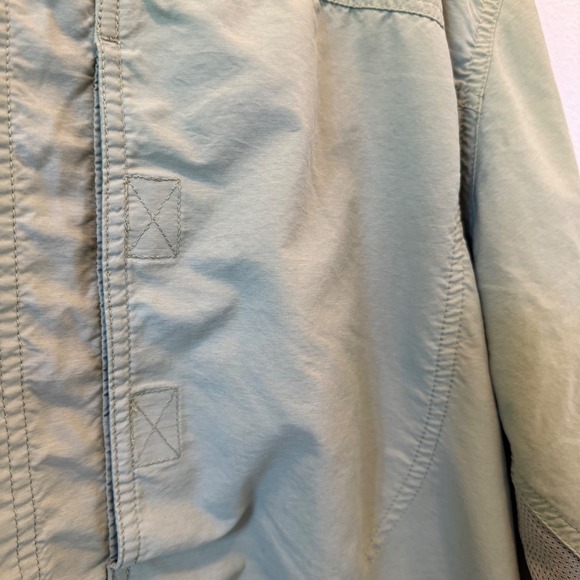 Mountain Hardwear‎ Men's Lightweight Vented Hiking Shirt Sage Green XL- Flawed - Picture 8 of 16